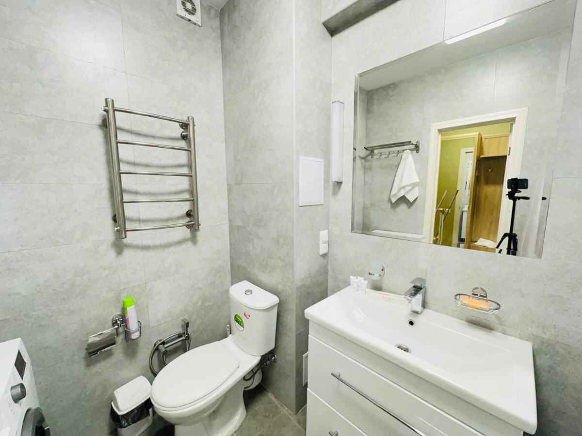 Central Park In The City Center Apartment Алма Ата Екстериор снимка