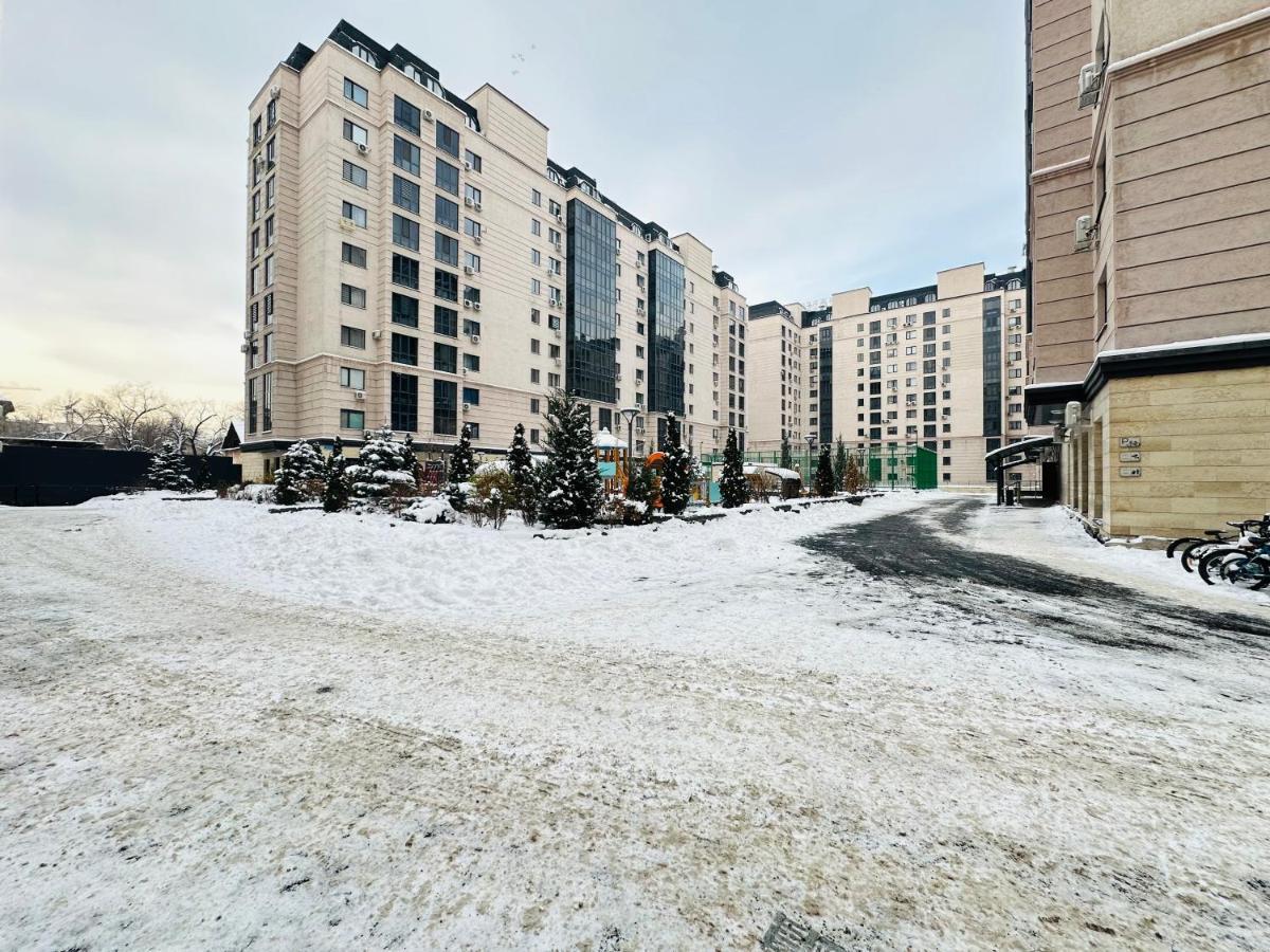 Central Park In The City Center Apartment Алма Ата Екстериор снимка